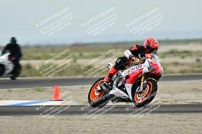 media/Apr-18-2025-TrackDaz (Fri) [[45f5874c44]]/C Group/Session 1 (Turn 7)/